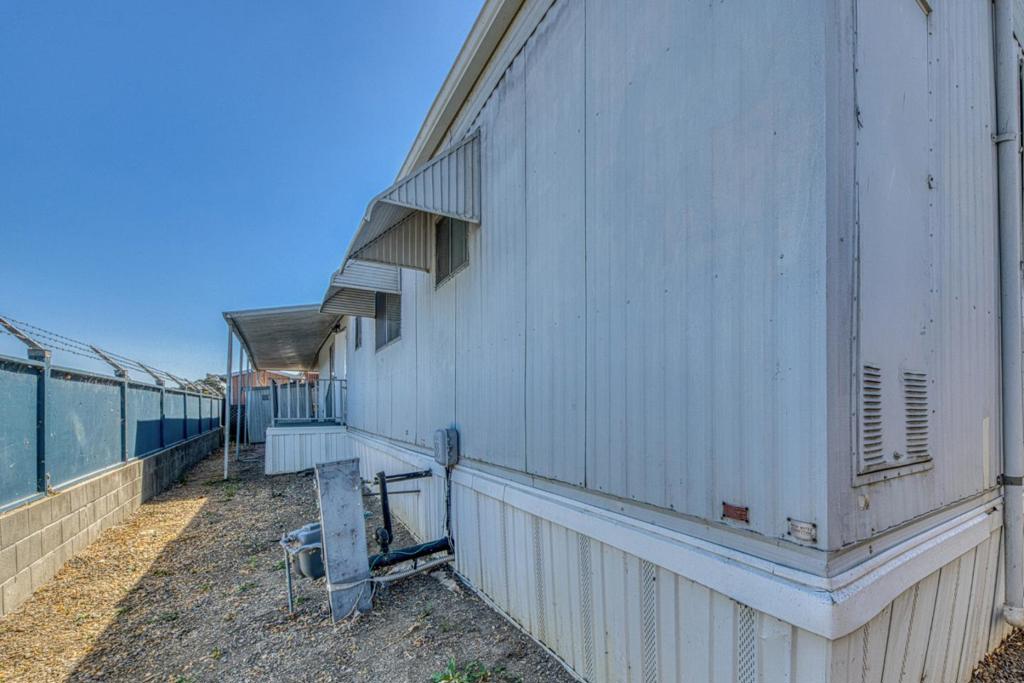 150 Kern Street 37 Property Photo 35