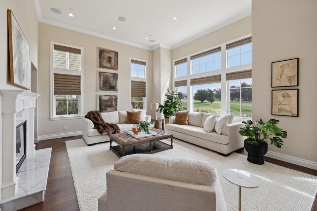 107 Carnoustie Drive Property Photo 1