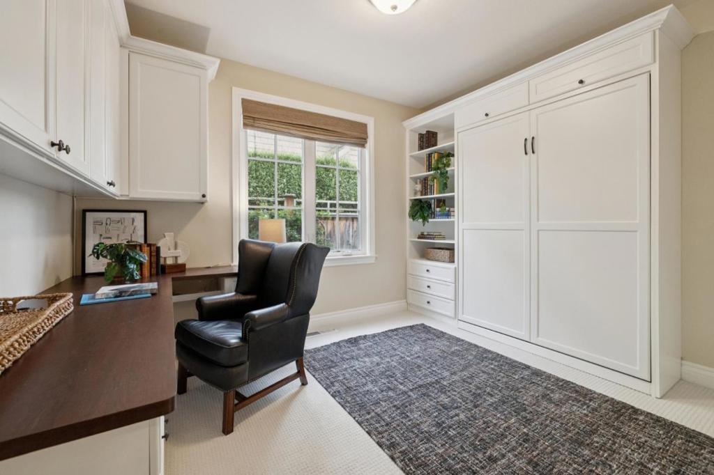 107 Carnoustie Drive Property Photo 18