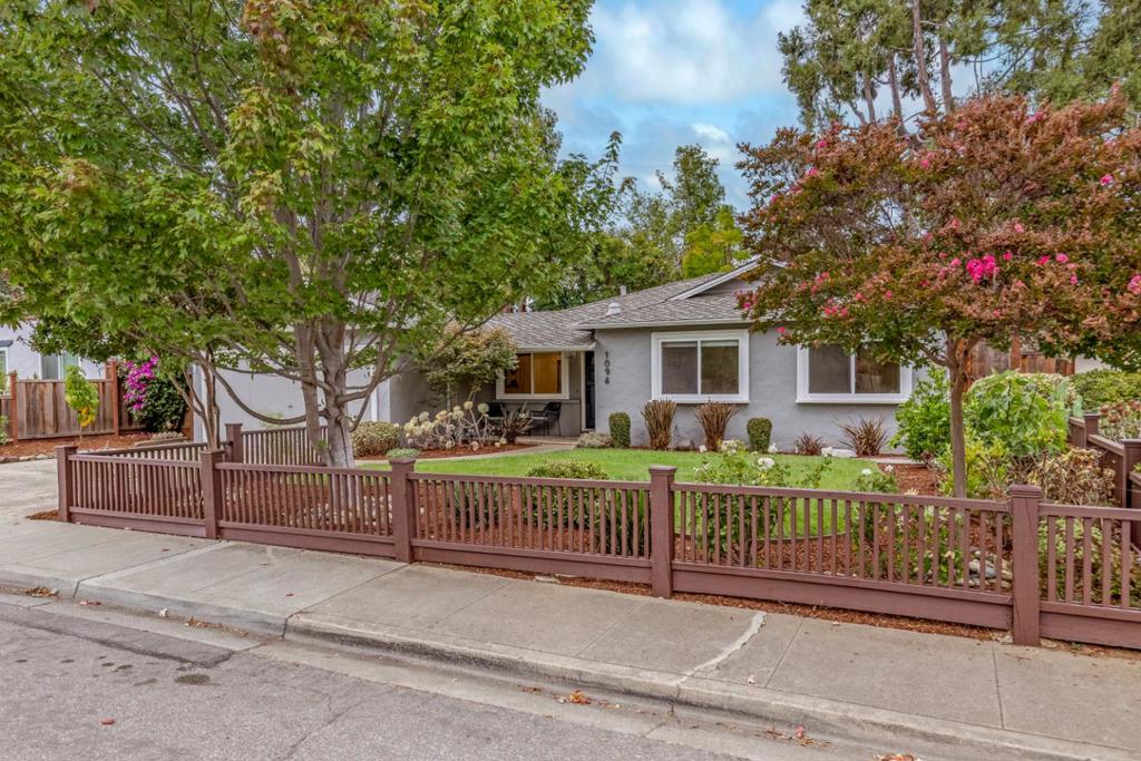 1094 Clark Avenue Property Photo 2