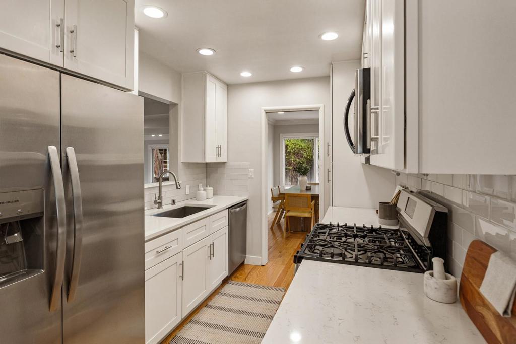 1094 Clark Avenue Property Photo 8