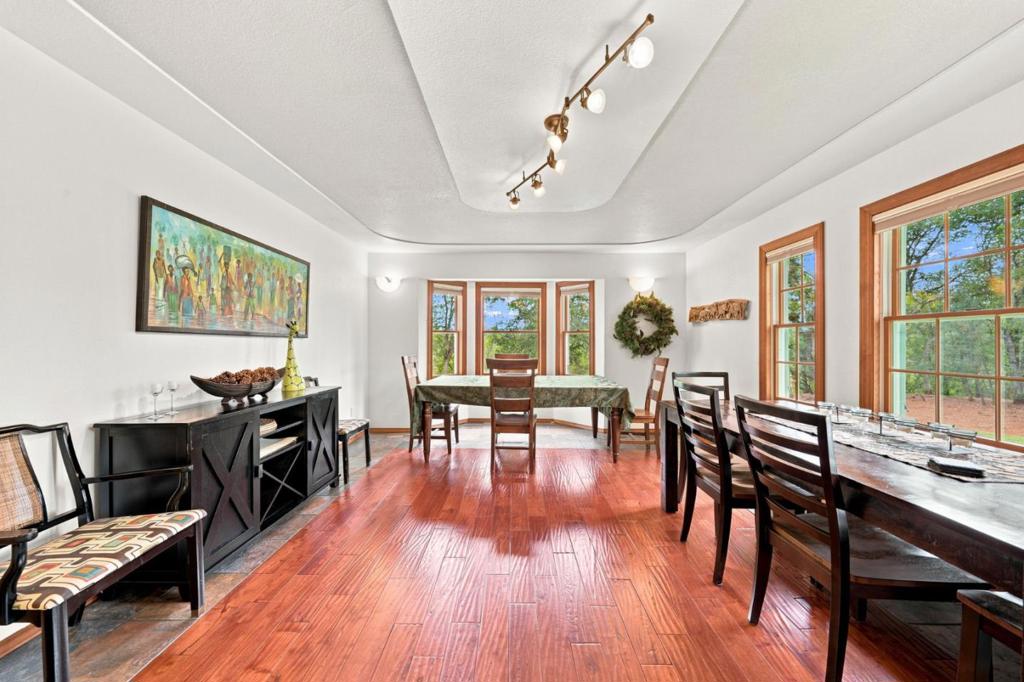 19177 Hollow Lane Property Photo 22