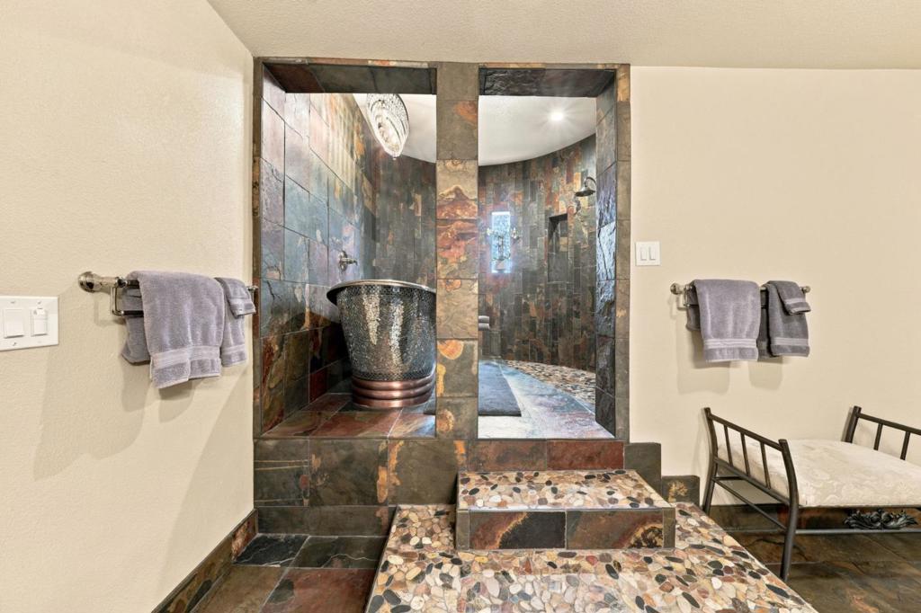 19177 Hollow Lane Property Photo 72