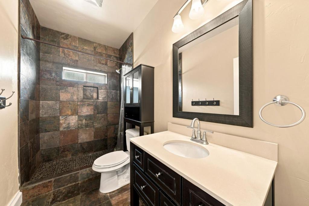 19177 Hollow Lane Property Photo 128