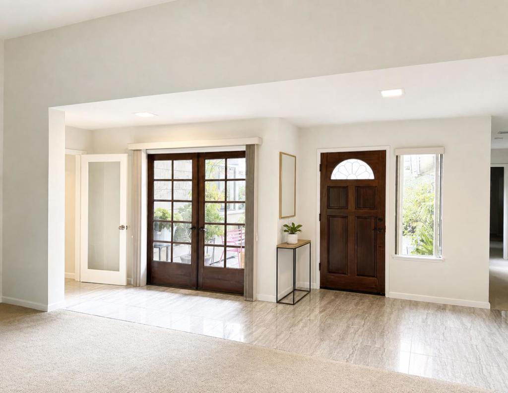 7020 Via Cielo Property Photo 8