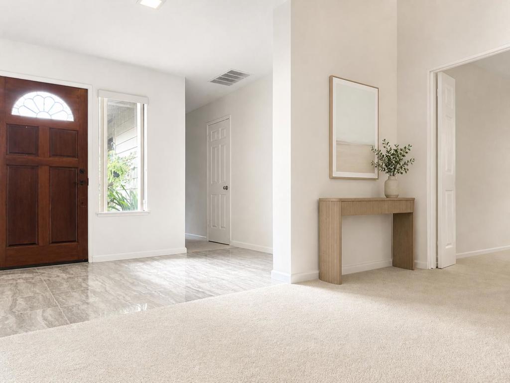 7020 Via Cielo Property Photo 9