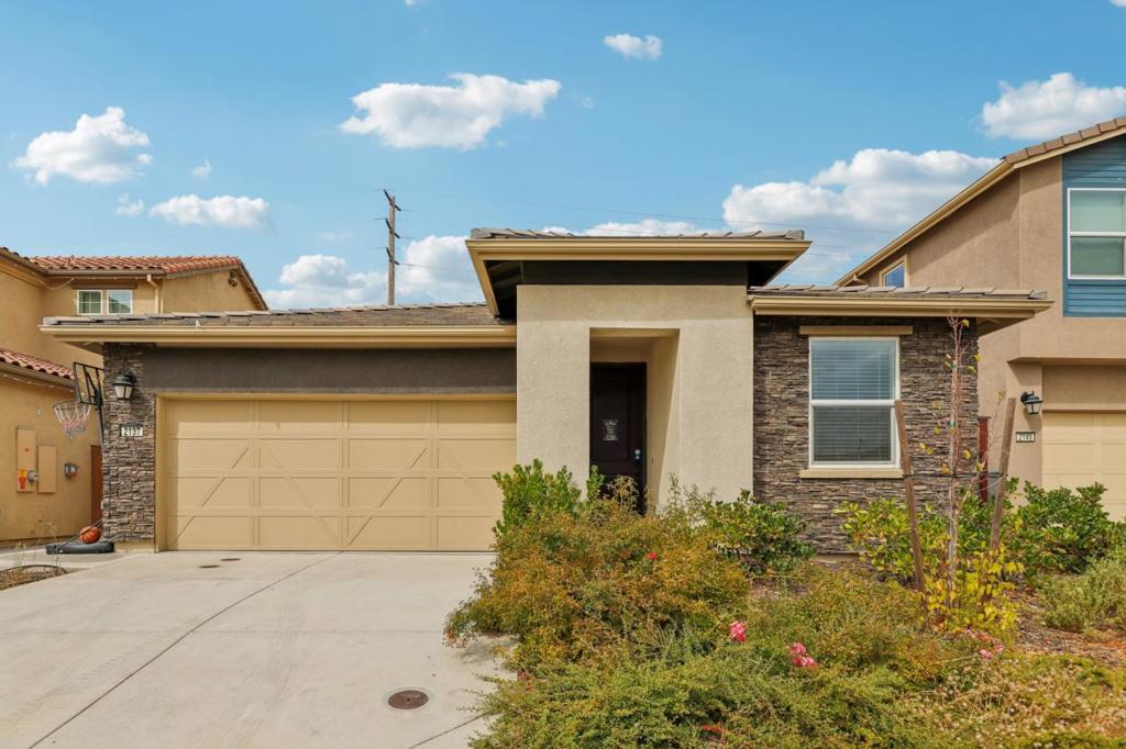 2137 Borealis Circle Property Photo 1