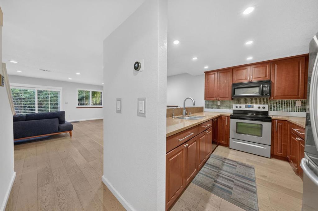 2080 Wente Way Property Photo 12