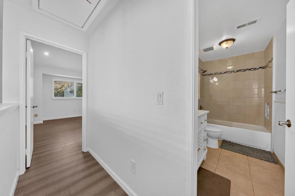 2080 Wente Way Property Photo 52