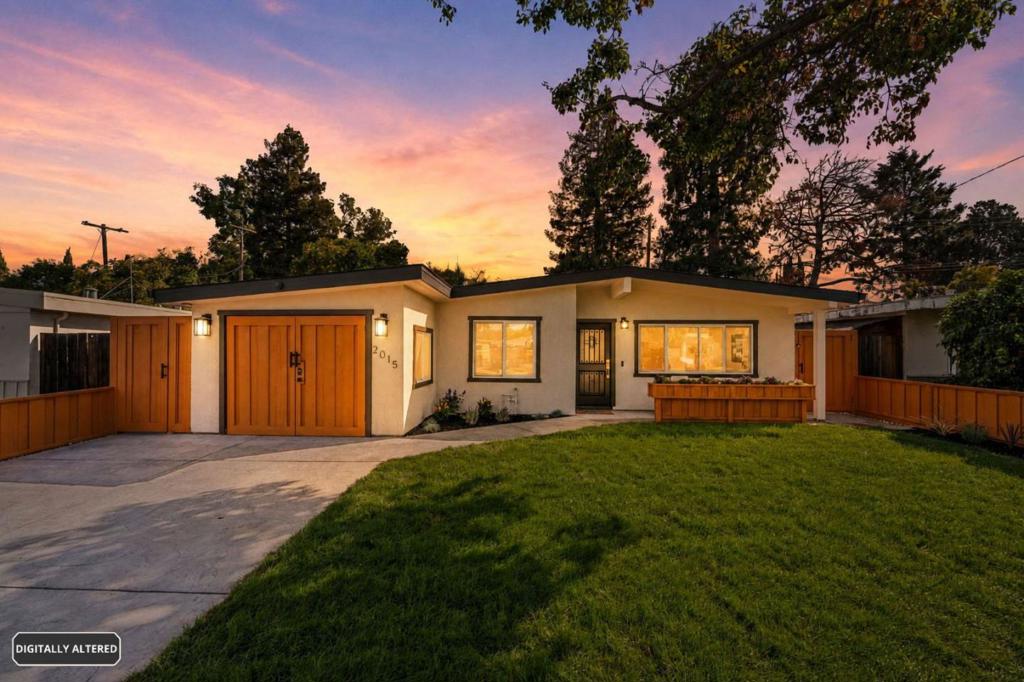 2015 Jackson Street Property Photo 1