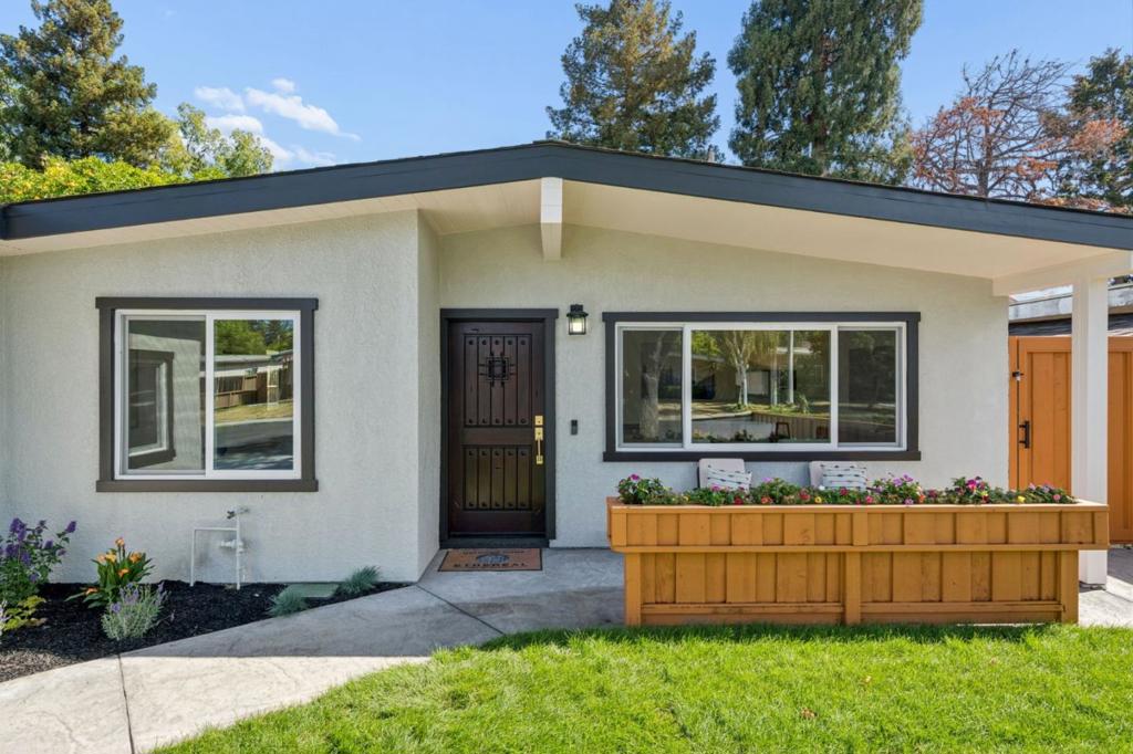 2015 Jackson Street Property Photo 4