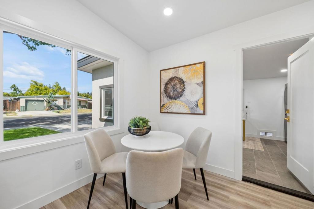 2015 Jackson Street Property Photo 20