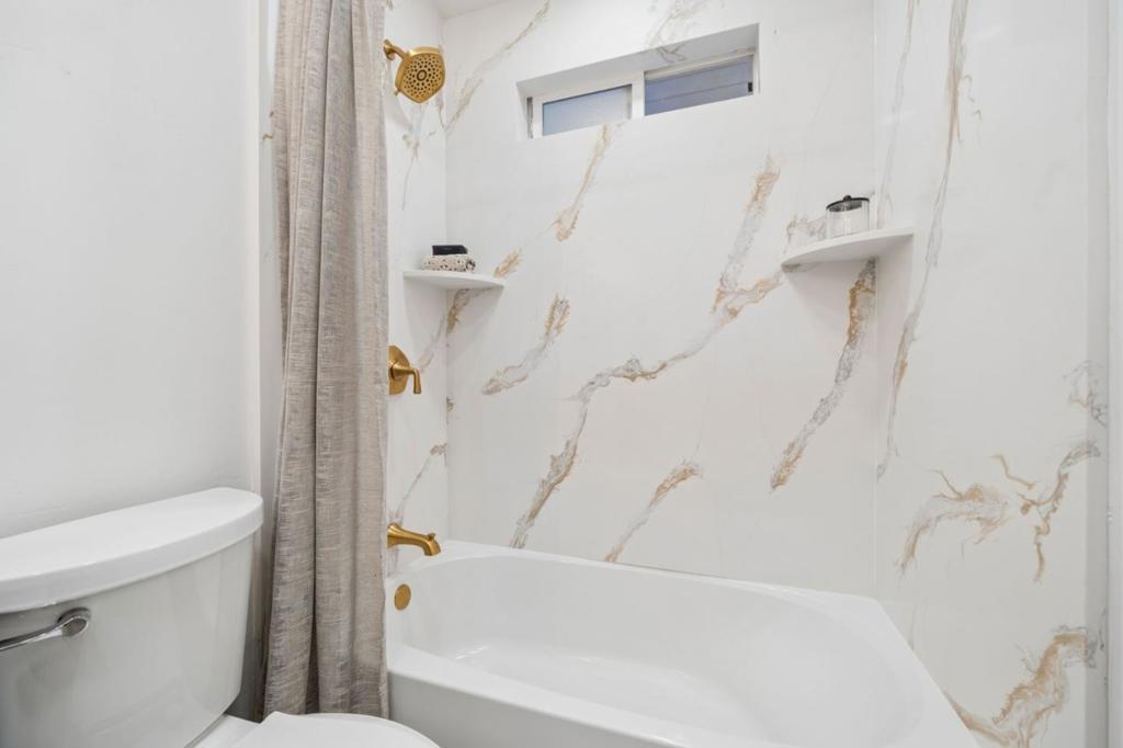 2015 Jackson Street Property Photo 29