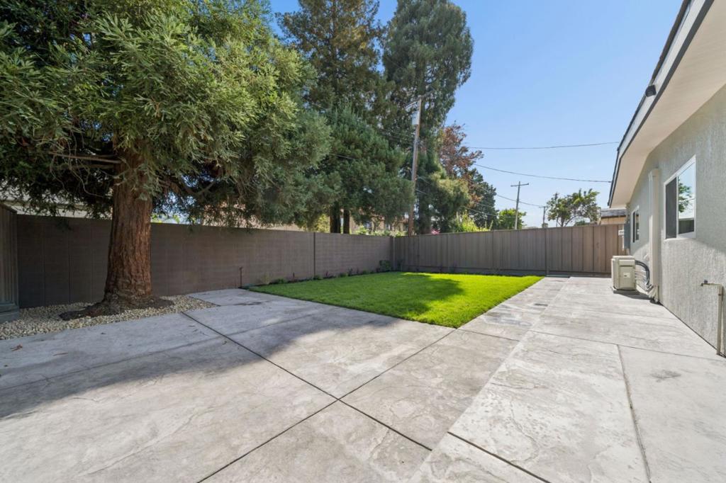2015 Jackson Street Property Photo 43