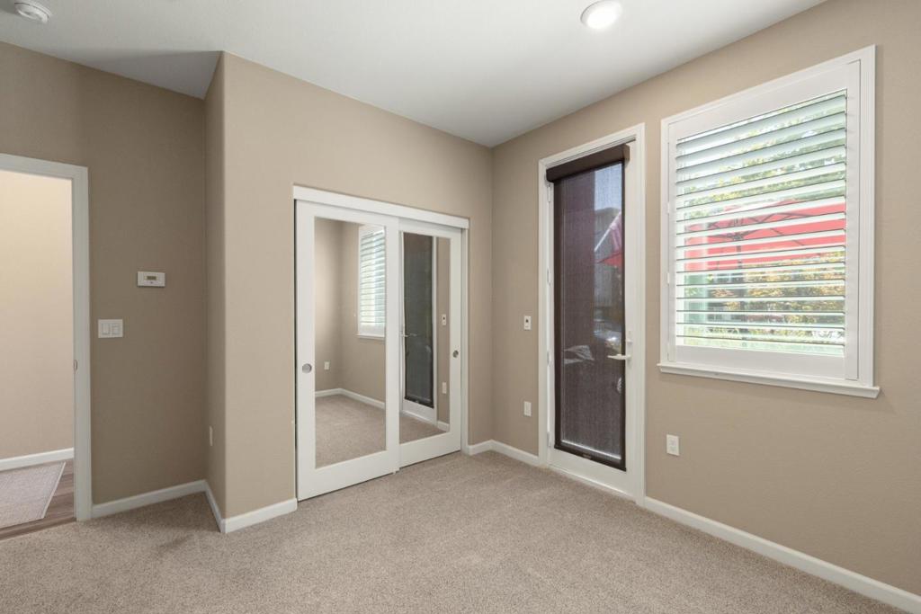 133 Llano De Los Robles Avenue 3 Property Photo 9