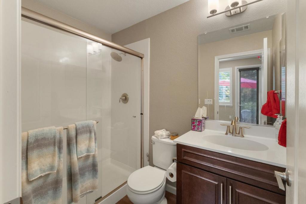 133 Llano De Los Robles Avenue 3 Property Photo 10