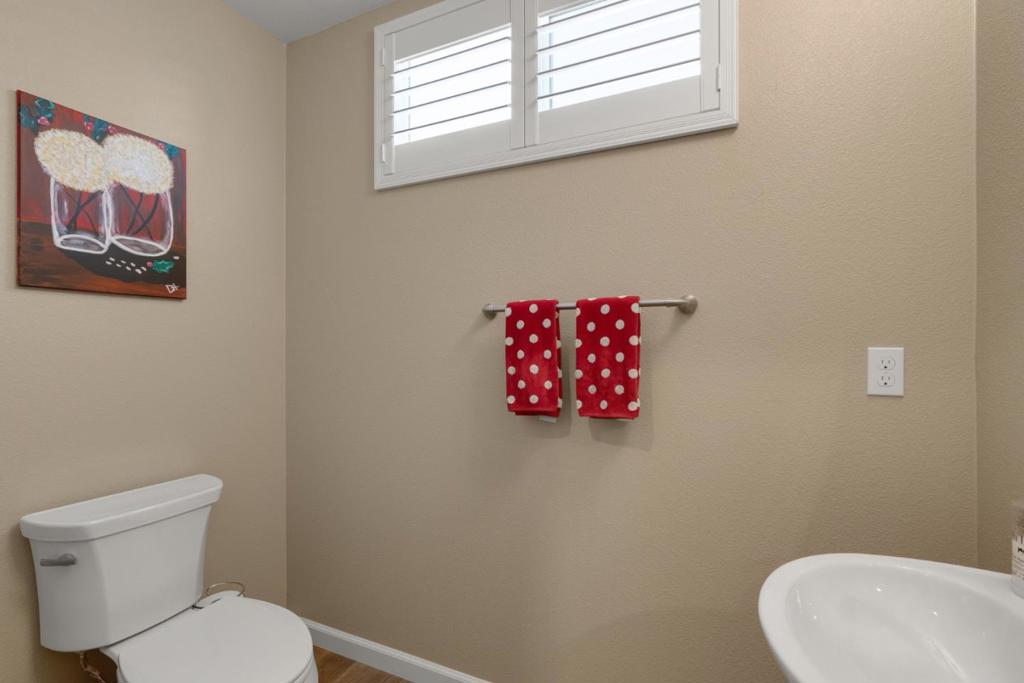 133 Llano De Los Robles Avenue 3 Property Photo 21