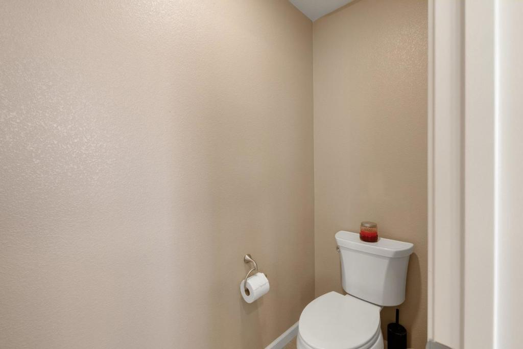 133 Llano De Los Robles Avenue 3 Property Photo 39