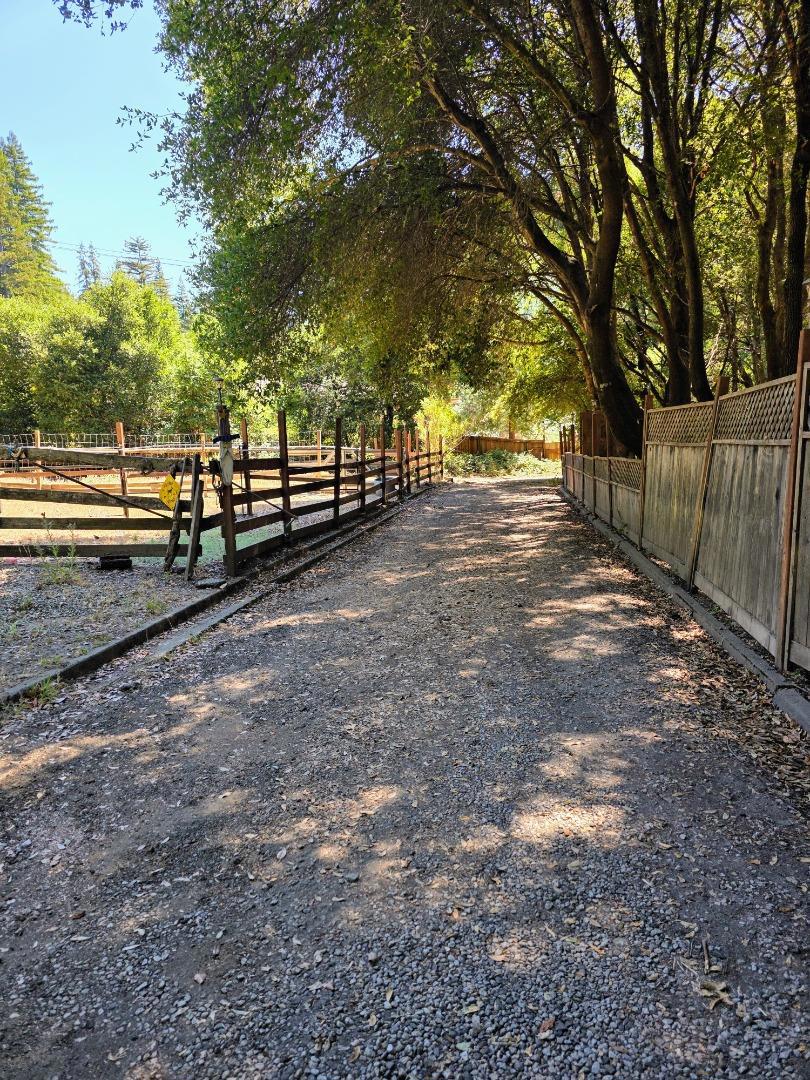 17275 Highway 9 Property Photo 1