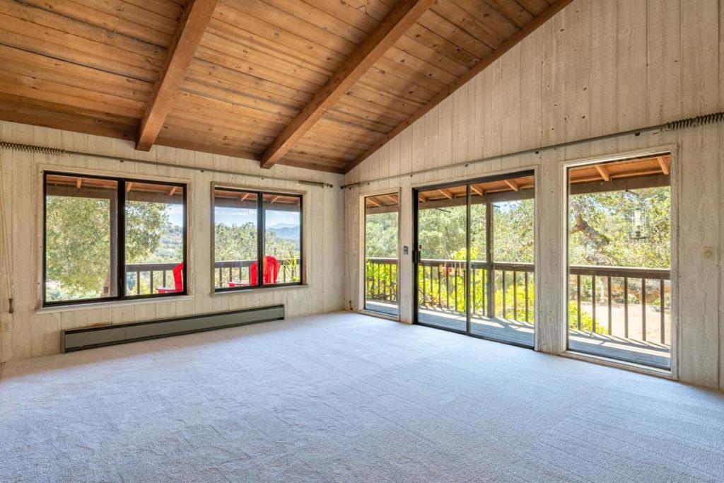 11565 Mccarthy Road Property Photo 5