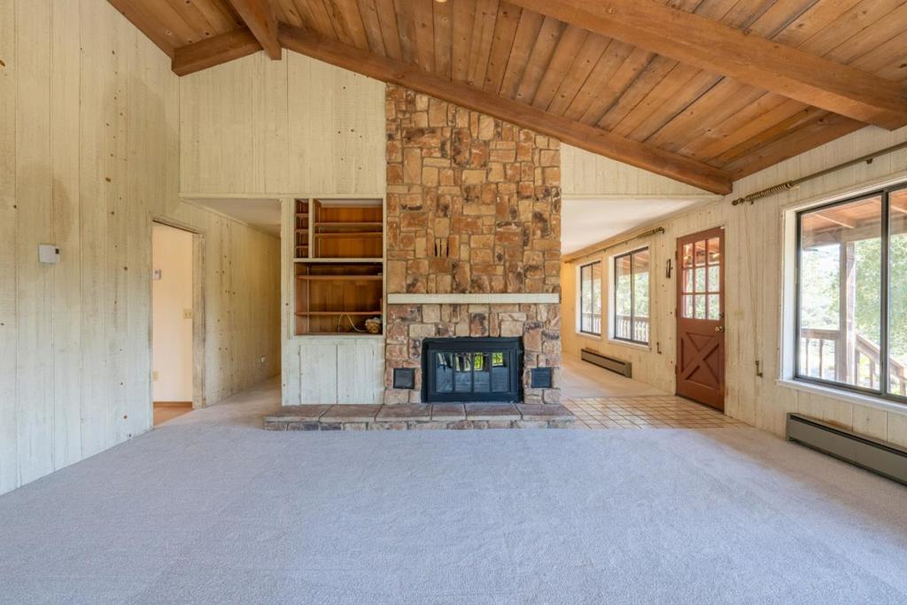 11565 Mccarthy Road Property Photo 9