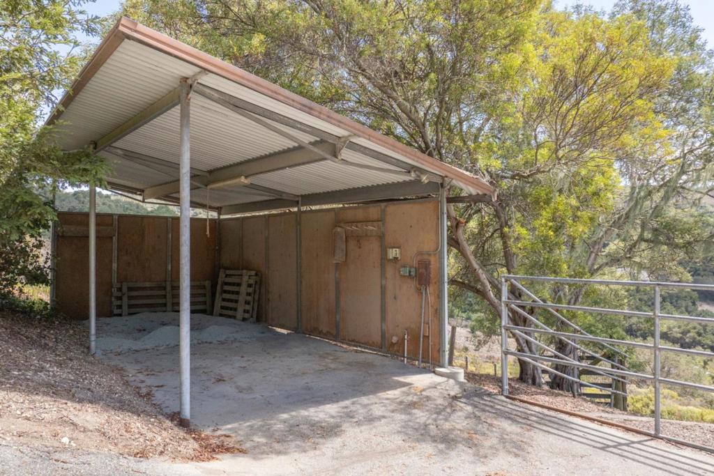 11565 Mccarthy Road Property Photo 30