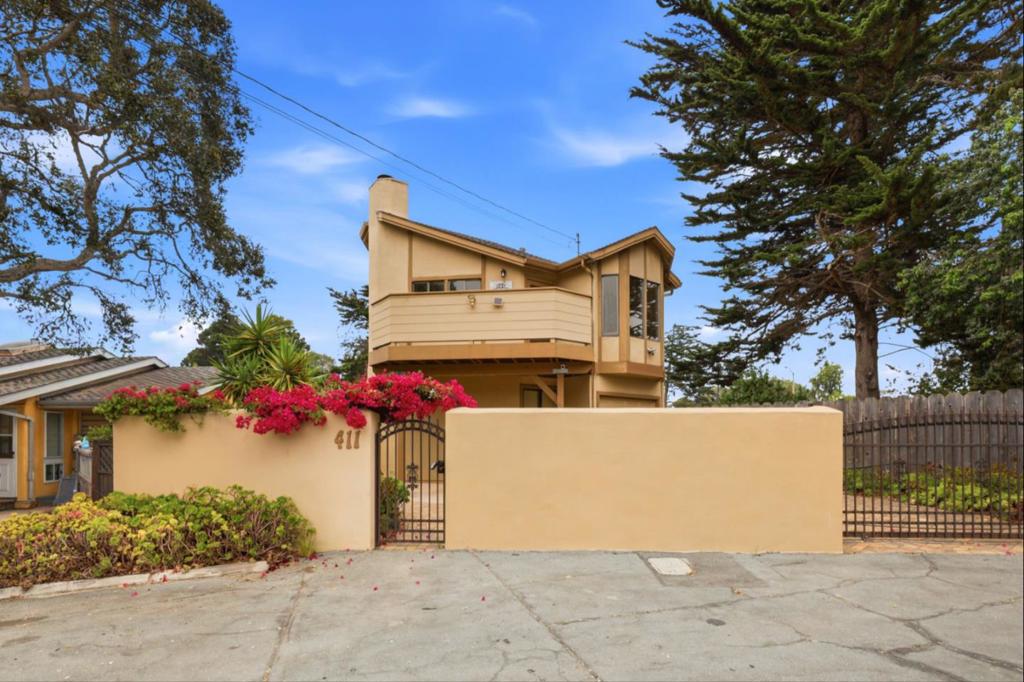 411 Estrella Avenue Property Photo 1