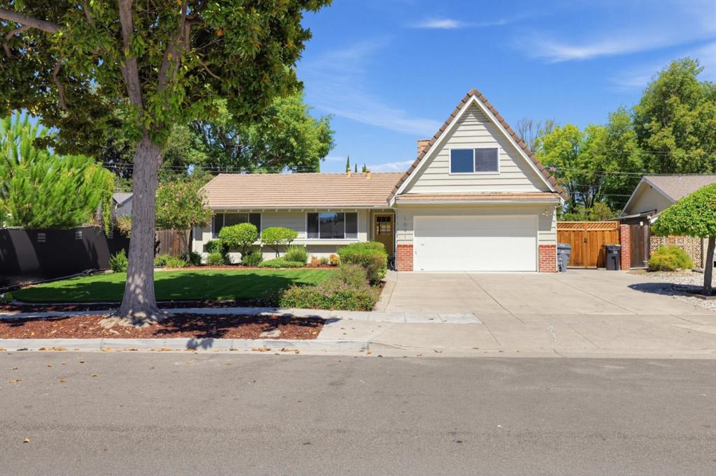 1091 Rockefeller Drive Property Photo