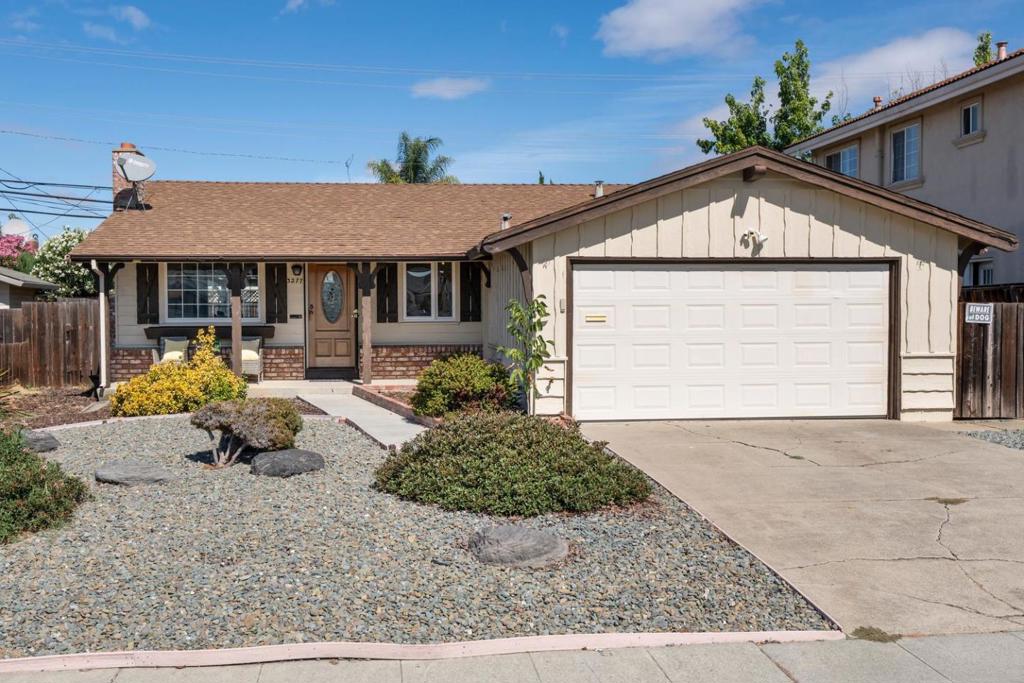 3277 Rocky Mountain Drive Property Photo 1