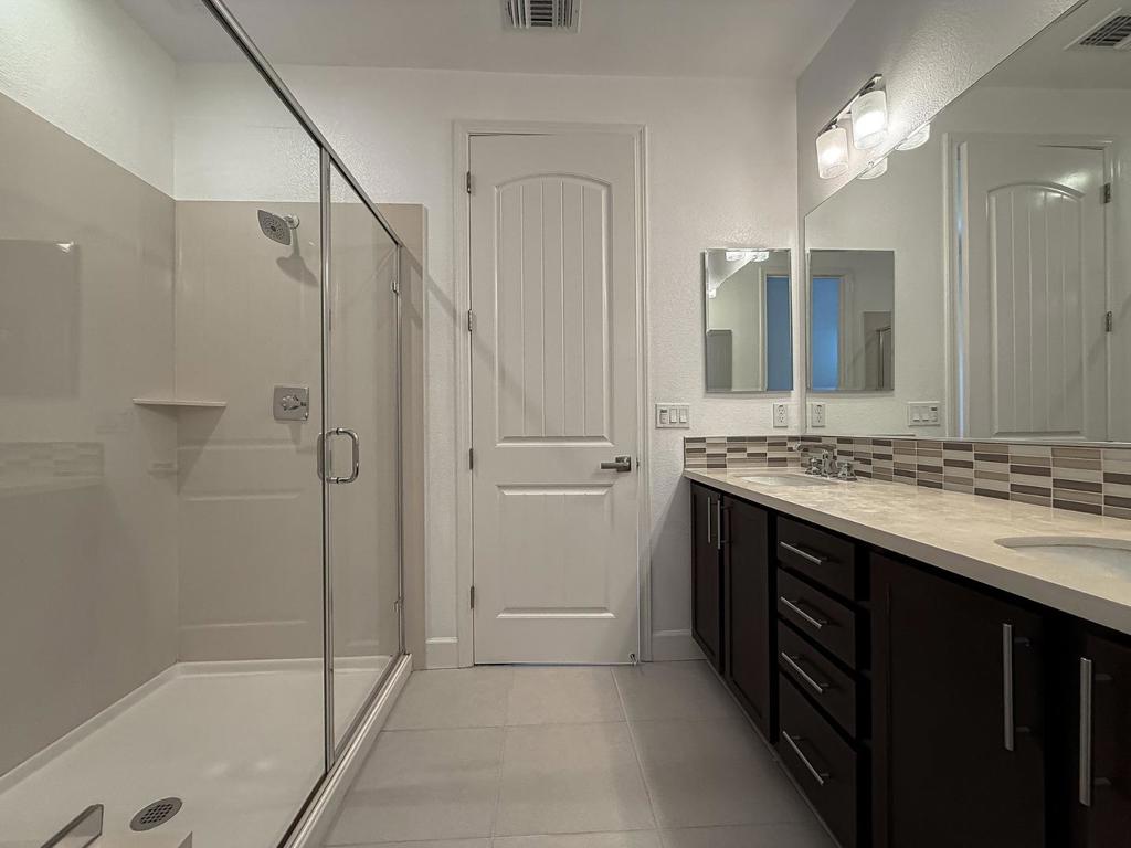 4028 Freestone Place Property Photo 13