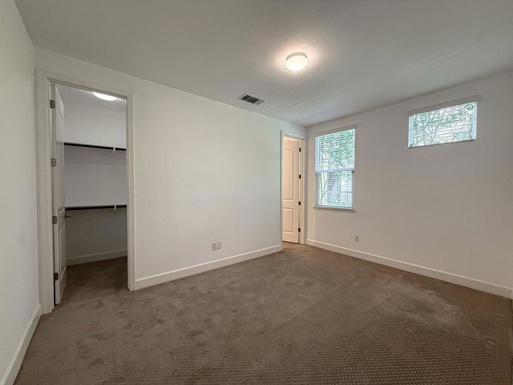 4028 Freestone Place Property Photo 15