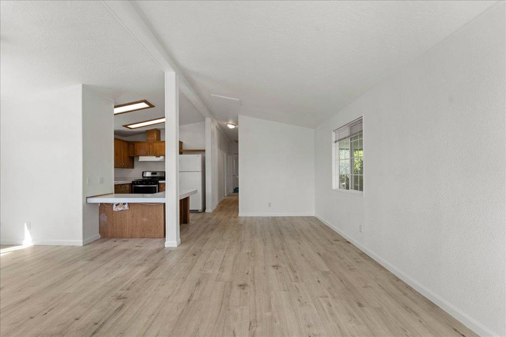 661 Bonita Avenue 2 Property Photo 10