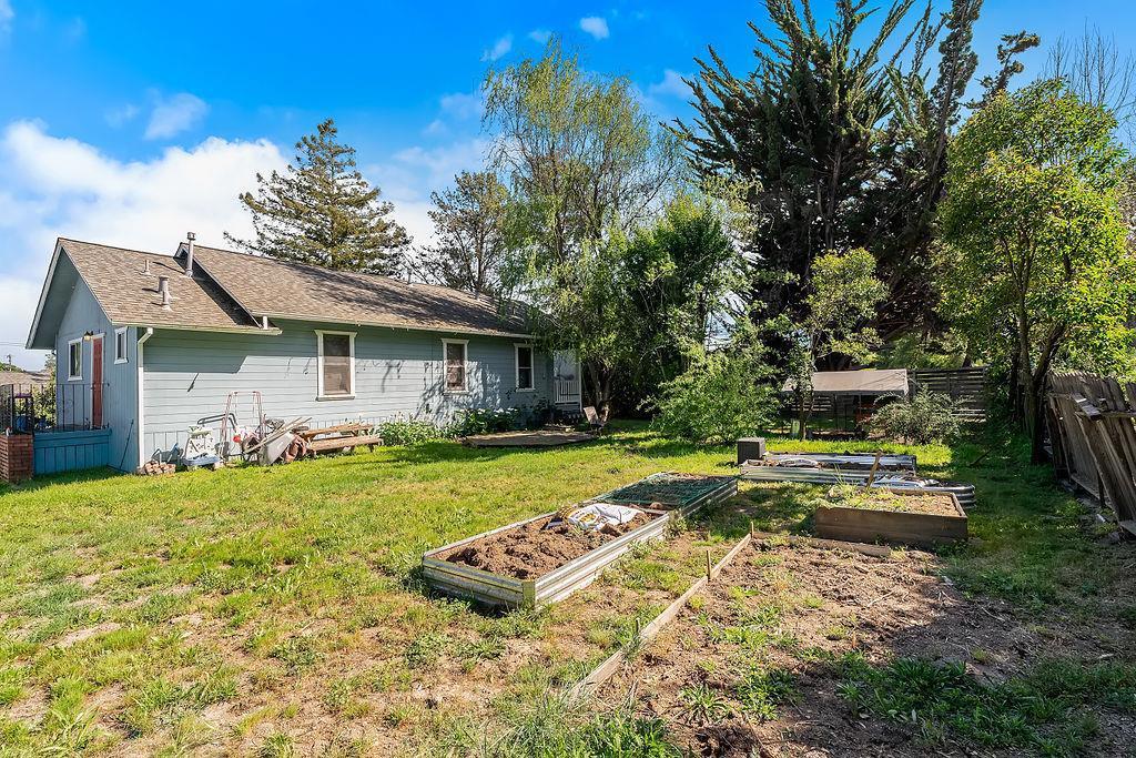 3710 Bodega Avenue Property Photo 5