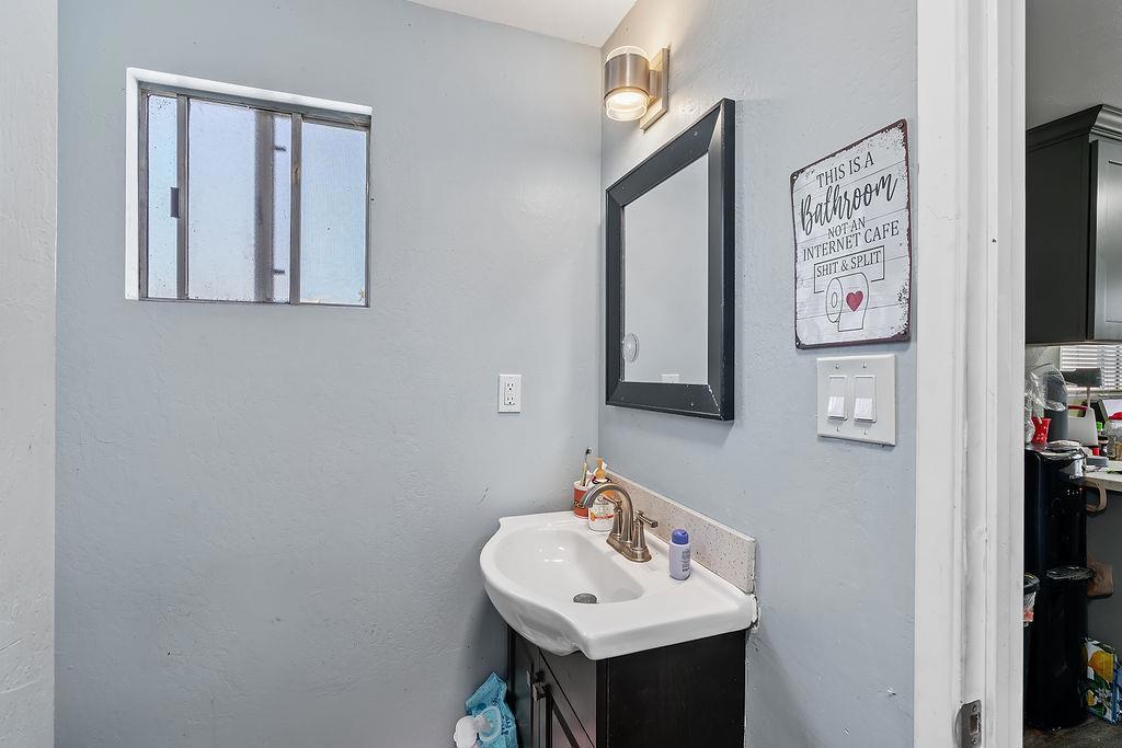 3710 Bodega Avenue Property Photo 9
