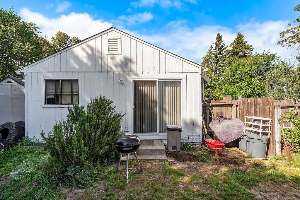 3710 Bodega Avenue Property Photo 19