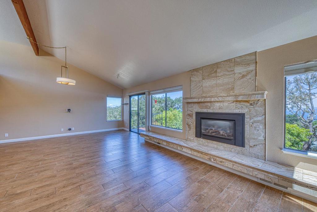 664 Terry Street Property Photo 5