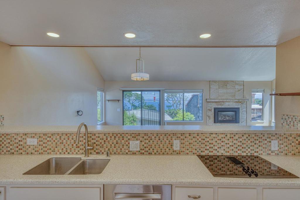 664 Terry Street Property Photo 12