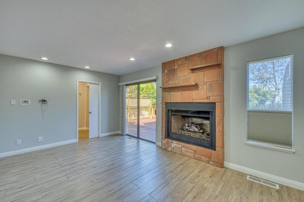664 Terry Street Property Photo 21