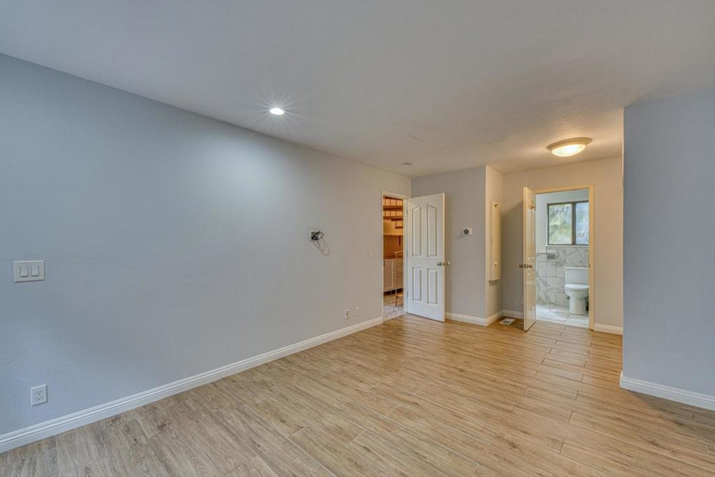 664 Terry Street Property Photo 35