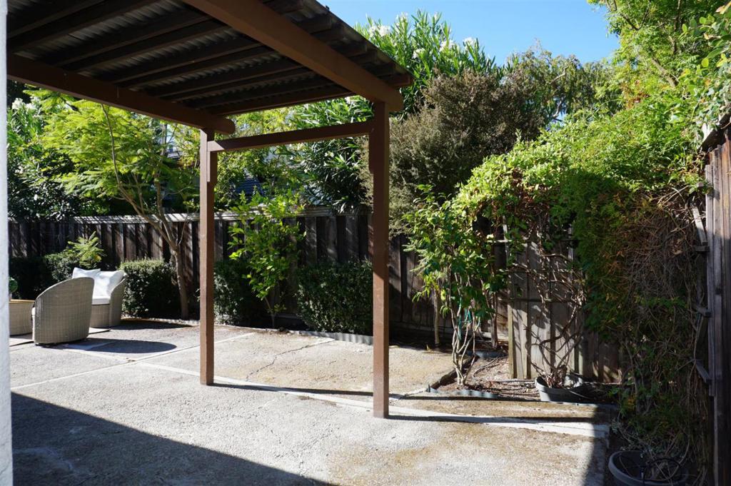 4008 Villa Vista Property Photo 27