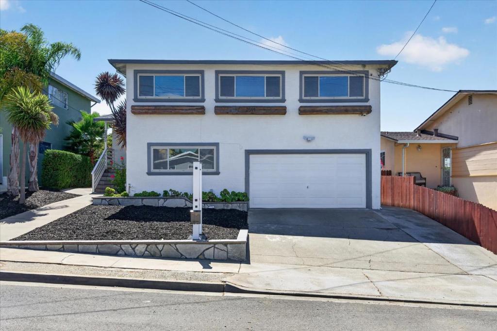 2591 Jacobs Street Property Photo