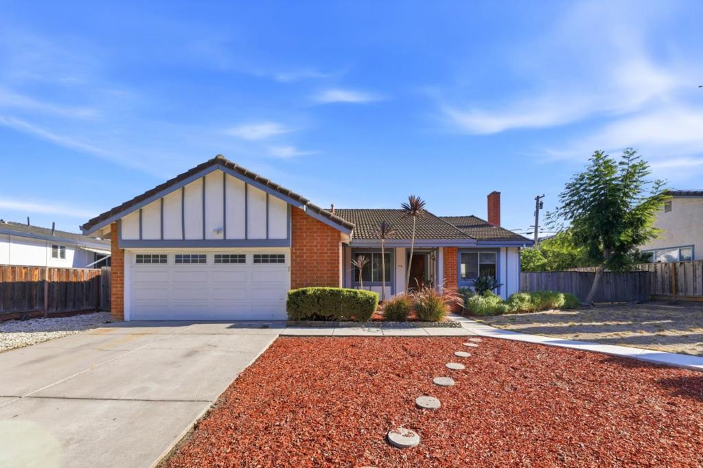 598 Blom Drive Property Photo 1