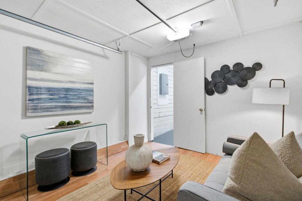 1818 Madison Avenue Property Photo 31