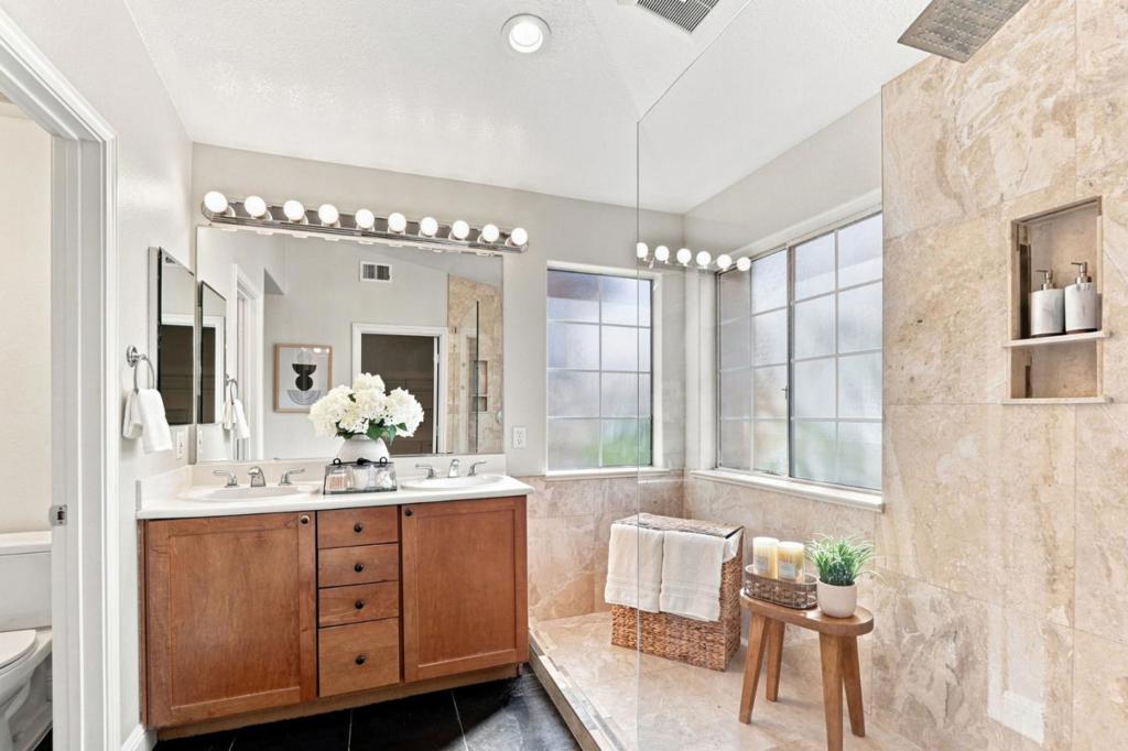 3075 Rubino Circle Property Photo 23