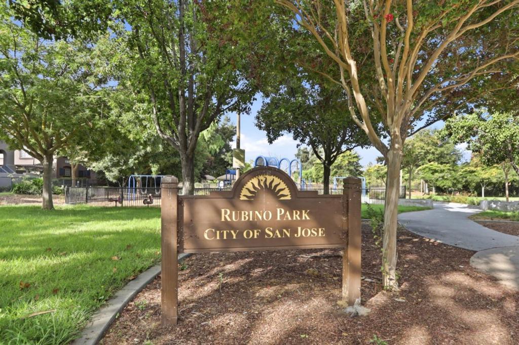 3075 Rubino Circle Property Photo 35