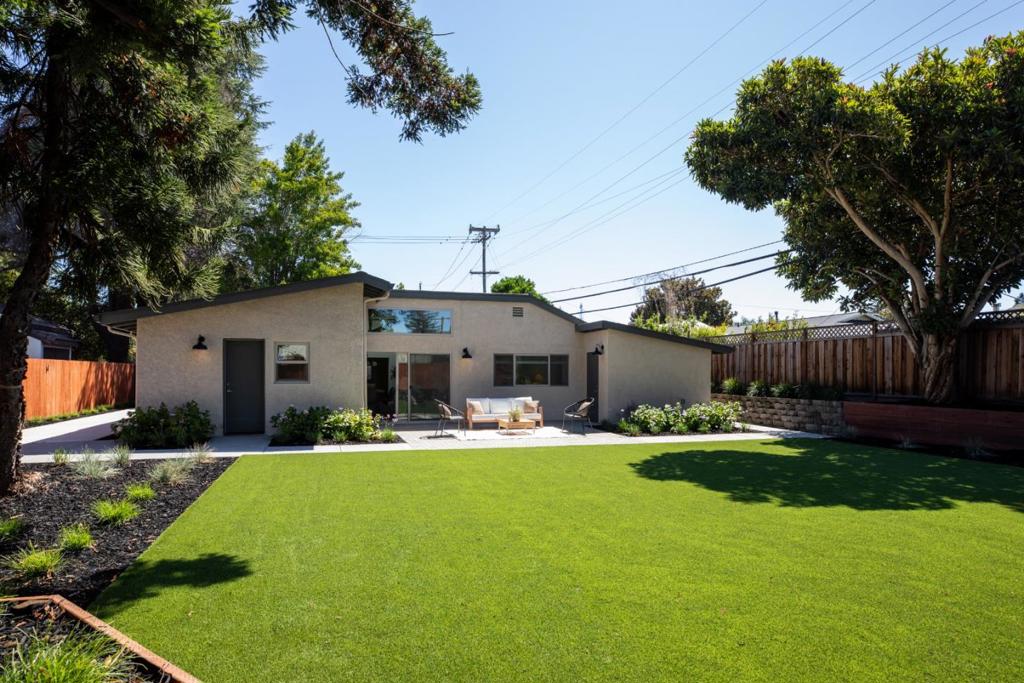918 San Rafael Avenue Property Photo 6