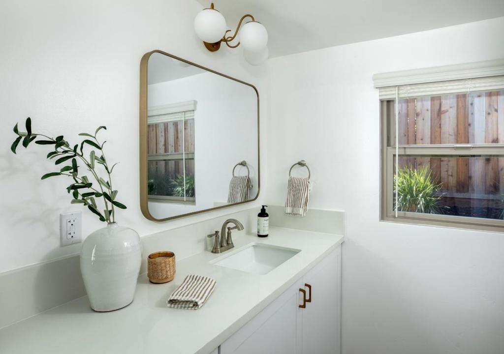 918 San Rafael Avenue Property Photo 24