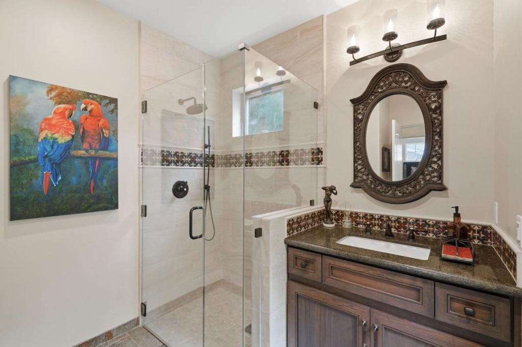1315 Iris Court Property Photo 17
