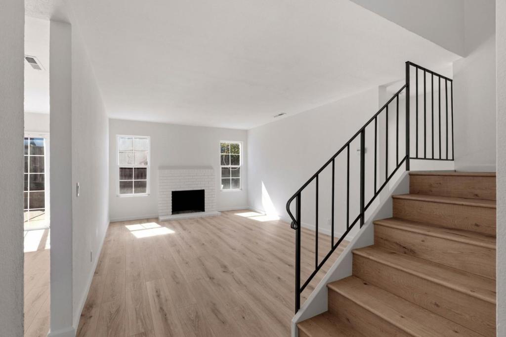 211 Checkers Drive Property Photo 4