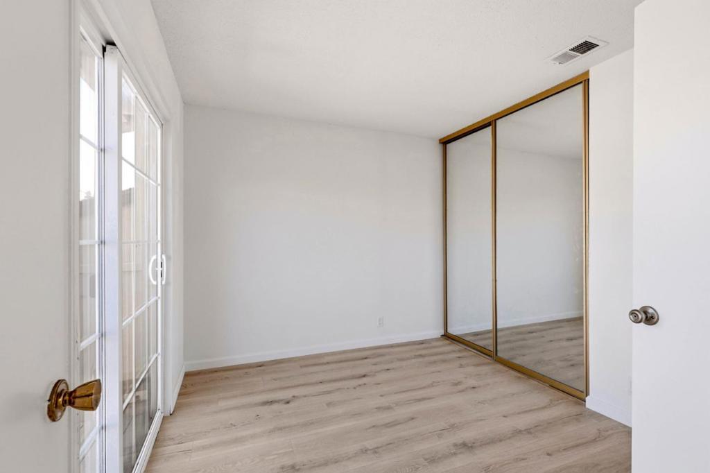 211 Checkers Drive Property Photo 16
